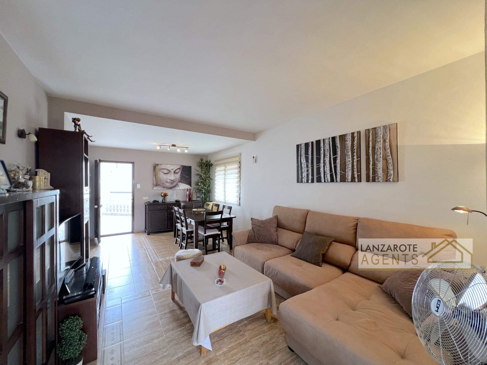 2 soverom Villa til salgs i Playa Blanca med garasje - € 325 000 (Ref: 9319884)