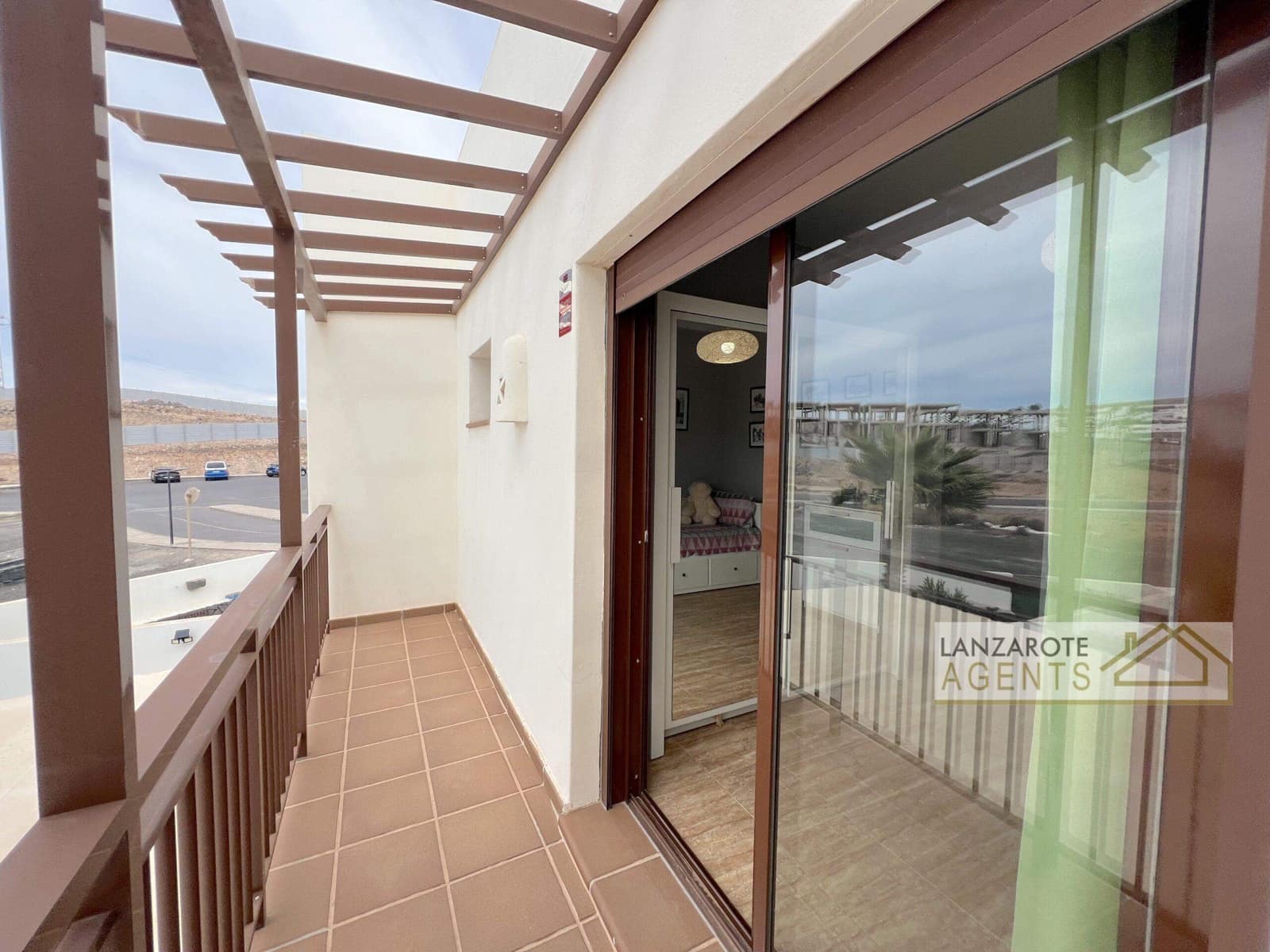 2 soverom Villa til salgs i Playa Blanca med garasje - € 325 000 (Ref: 9319884)