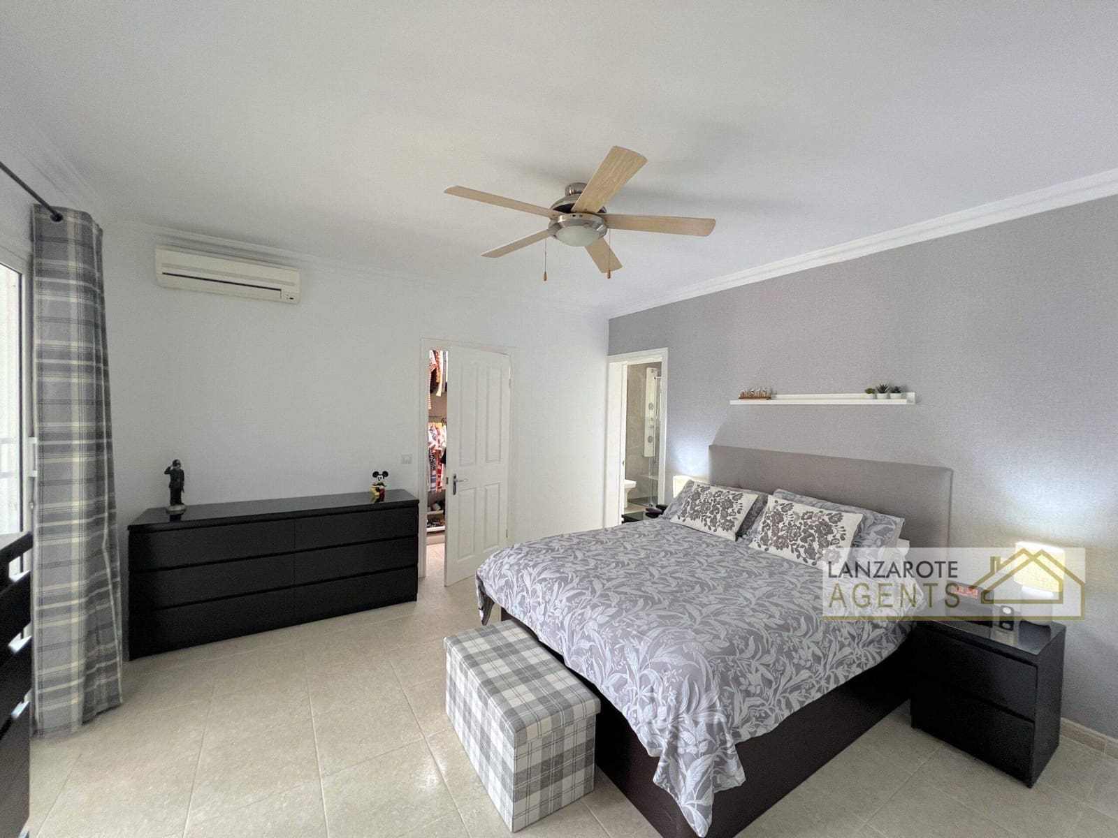 4 makuuhuone Huvila myytävänä paikassa Yaiza mukana uima-altaan - 565 000 € (Ref: 9322338)