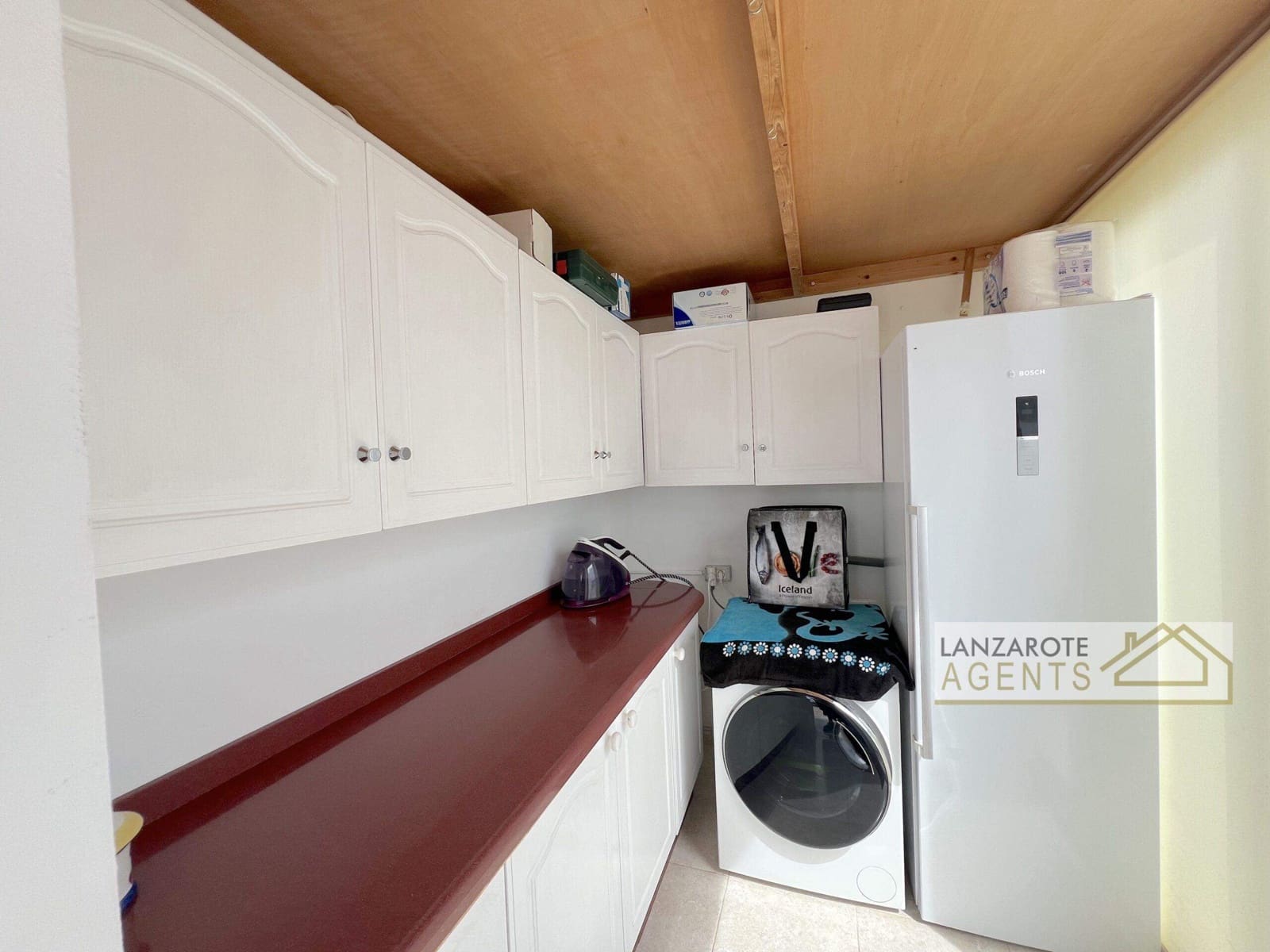 4 makuuhuone Huvila myytävänä paikassa Yaiza mukana uima-altaan - 565 000 € (Ref: 9322338)