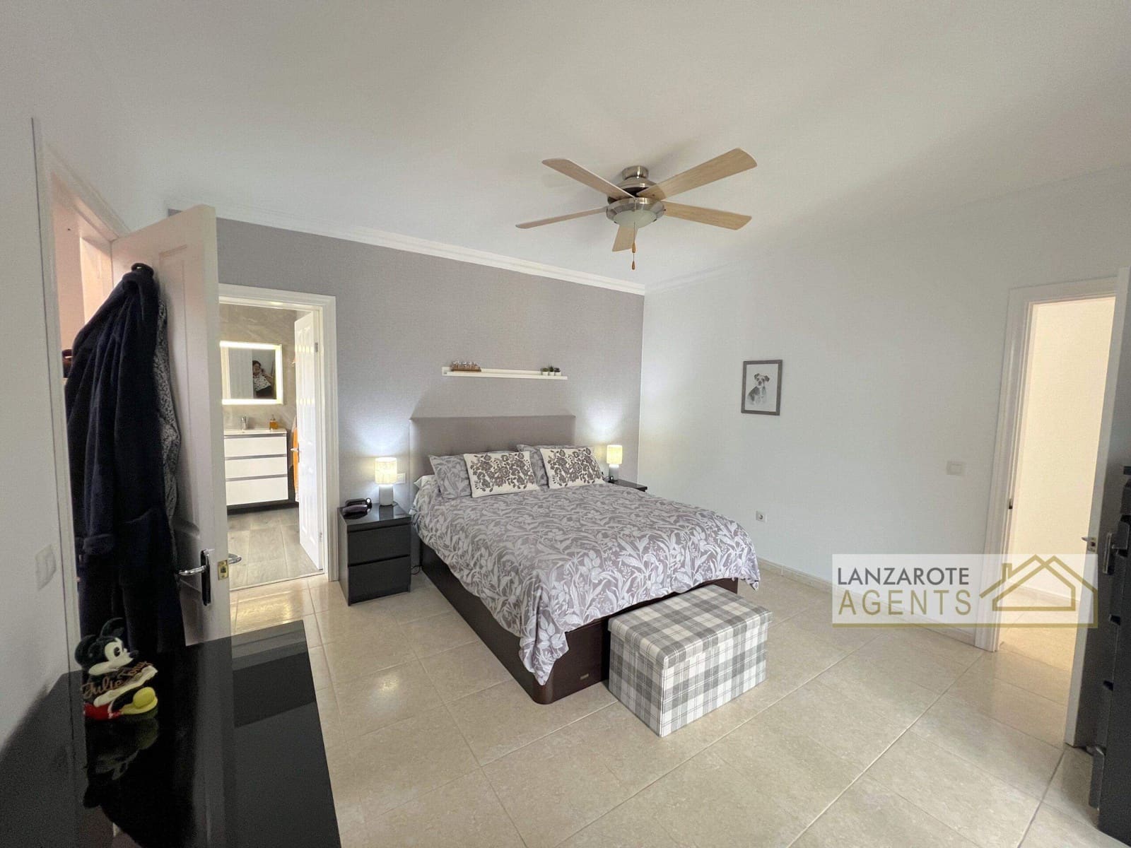 4 makuuhuone Huvila myytävänä paikassa Yaiza mukana uima-altaan - 565 000 € (Ref: 9322338)