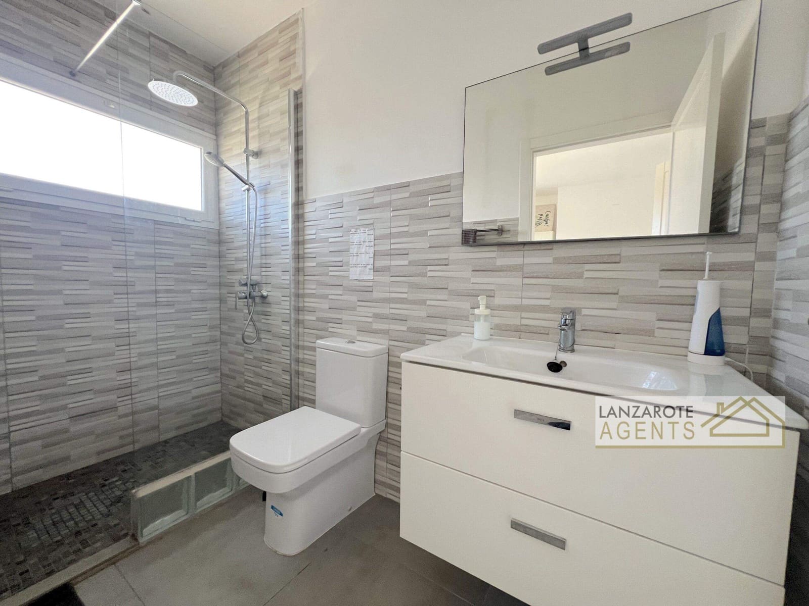 5 bedroom Finca/Country House for sale in El Cuchillo with pool - € 650,000 (Ref: 9352833)