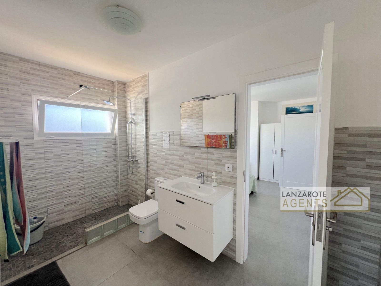 5 bedroom Finca/Country House for sale in El Cuchillo with pool - € 650,000 (Ref: 9352833)