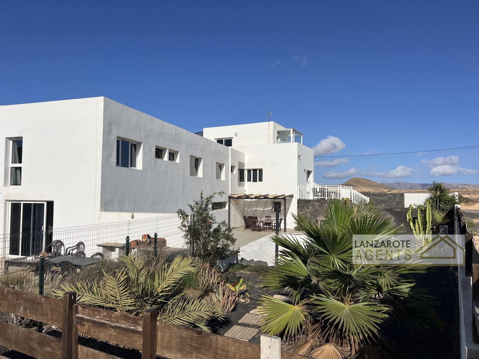 5 soverom Finca/Herregård til salgs i El Cuchillo med svømmebasseng - € 599 000 (Ref: 9352833)