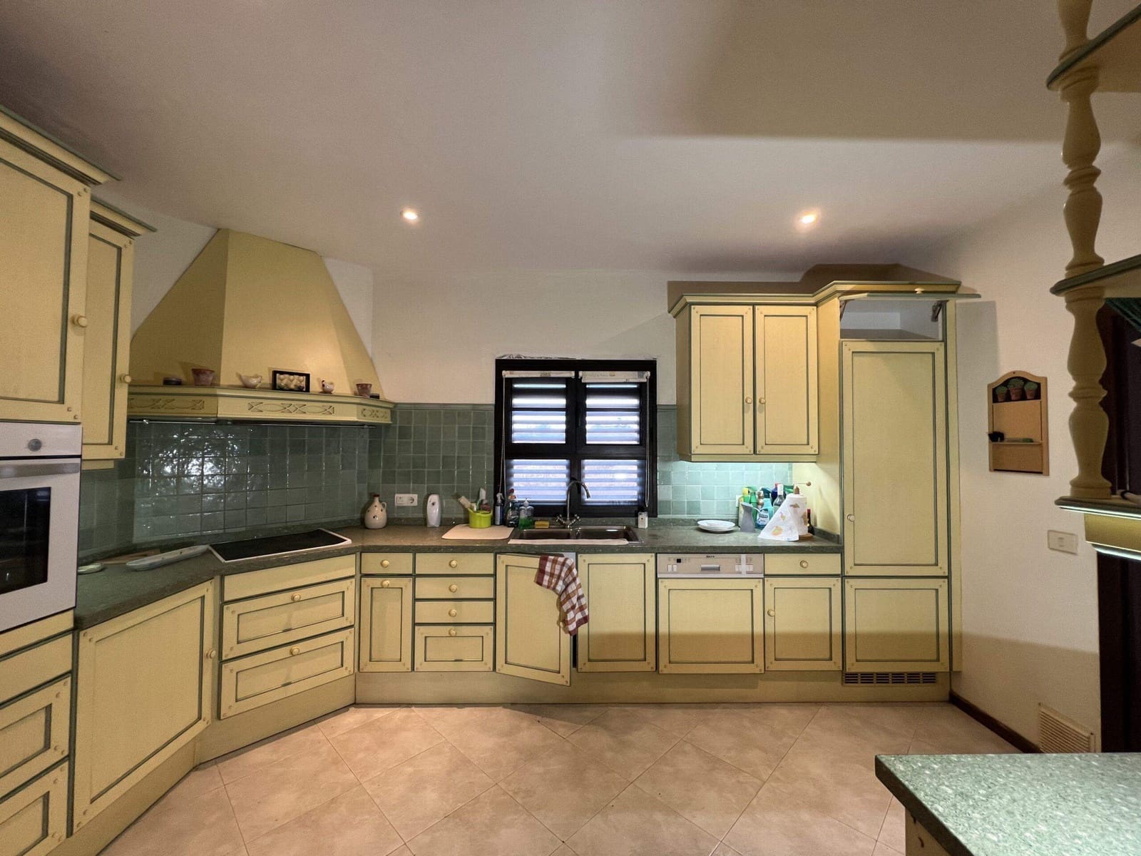 5 soveværelse Villa til salg i Las Brenas med swimmingpool garage - € 950.000 (Ref: 9354236)