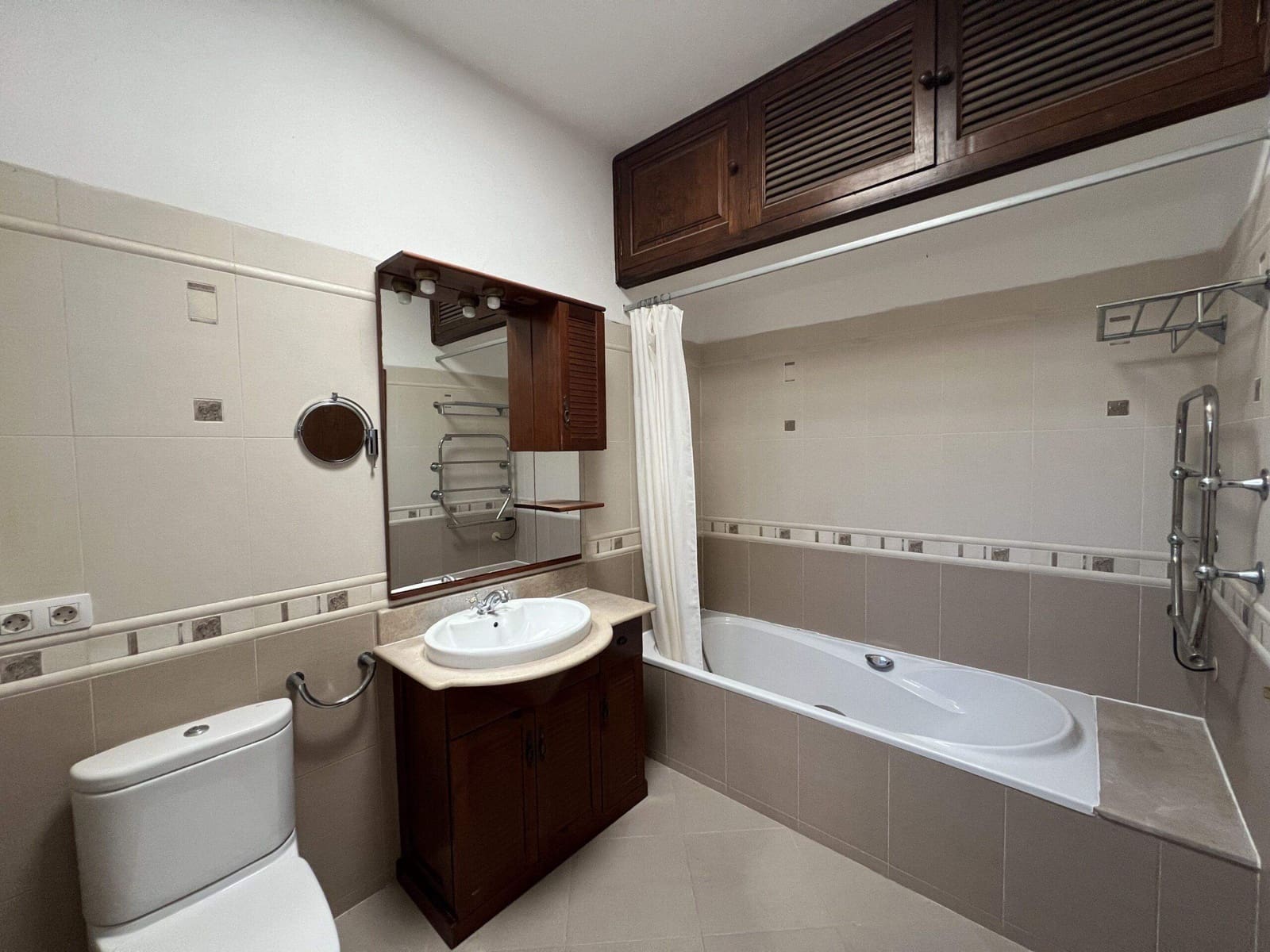 5 soveværelse Villa til salg i Las Brenas med swimmingpool garage - € 950.000 (Ref: 9354236)