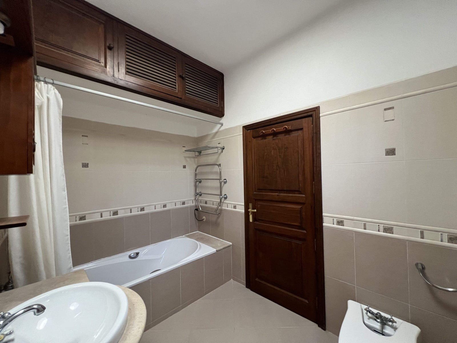 5 soveværelse Villa til salg i Las Brenas med swimmingpool garage - € 950.000 (Ref: 9354236)