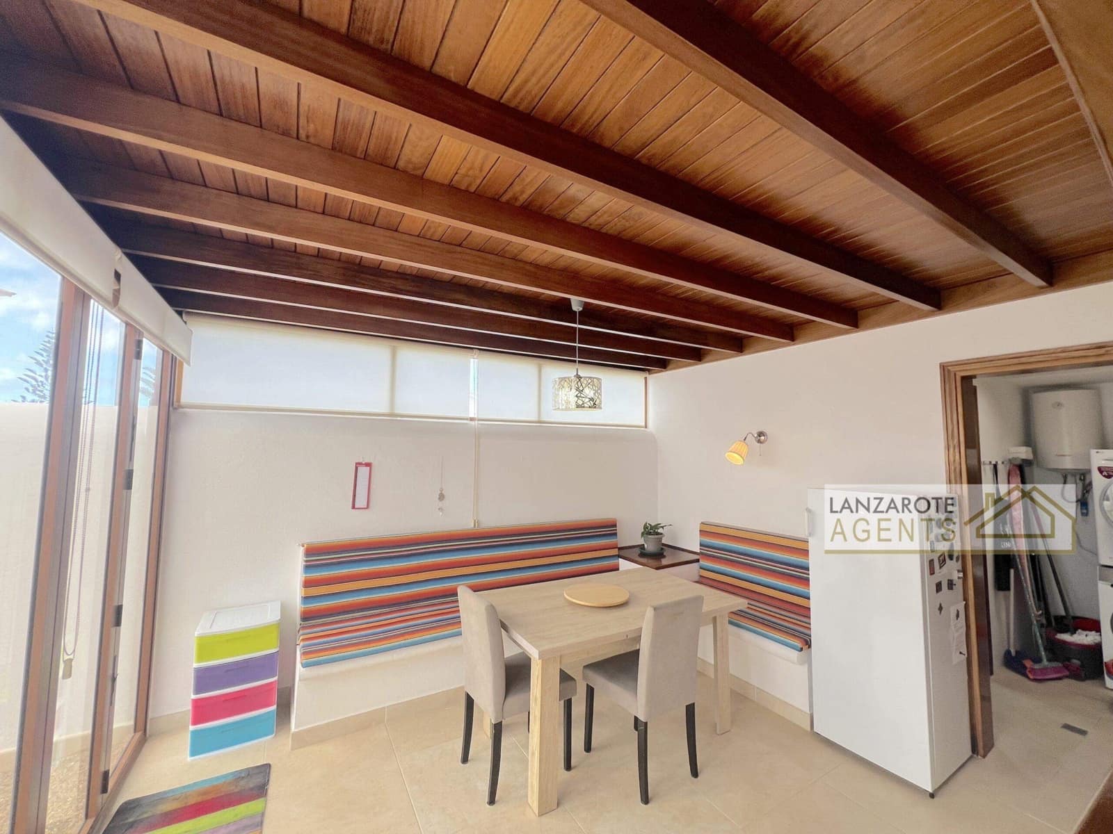 2 soveværelse Villa til salg i Playa Blanca med swimmingpool - € 380.000 (Ref: 9374068)