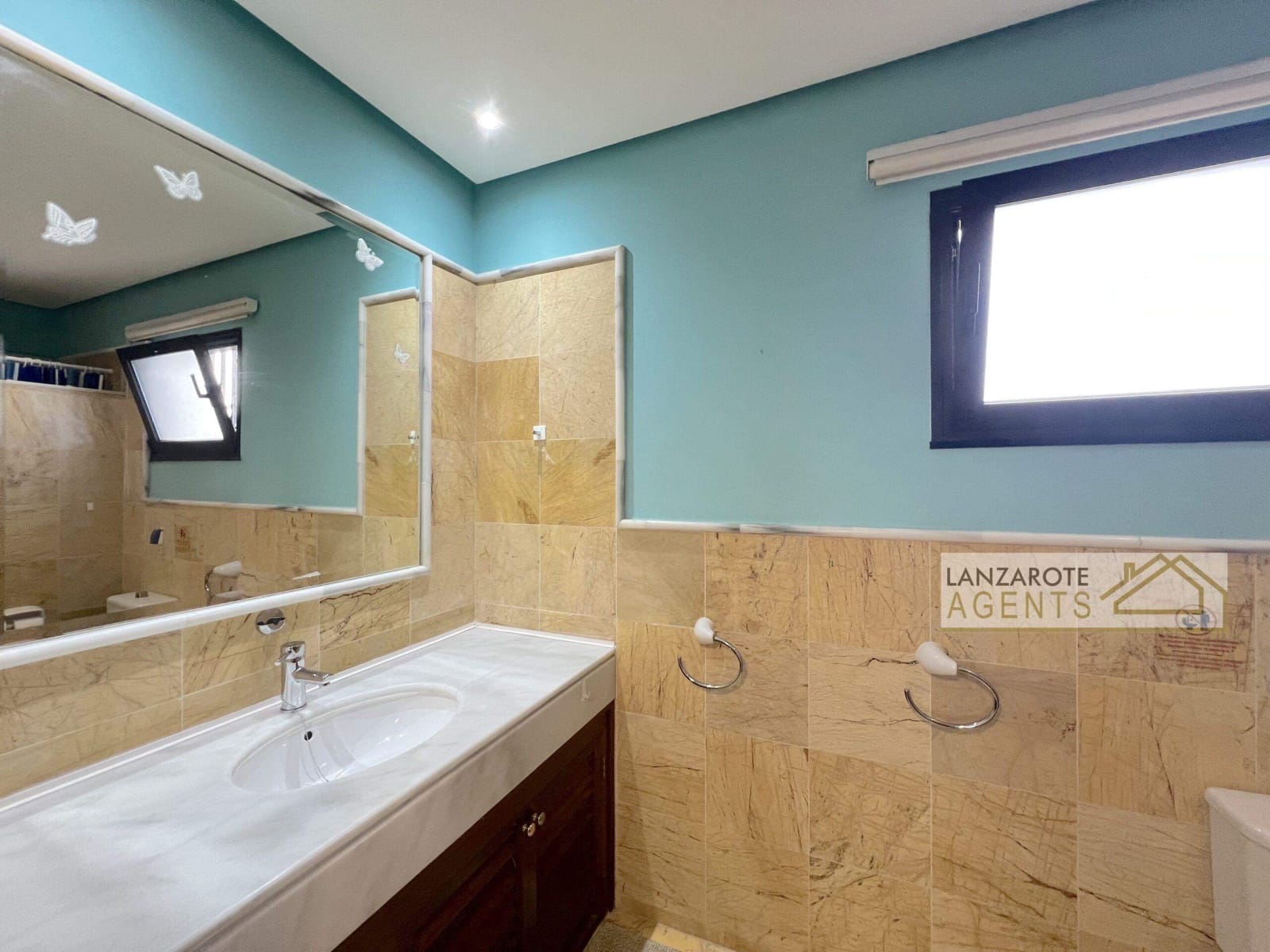 2 soveværelse Villa til salg i Playa Blanca med swimmingpool - € 380.000 (Ref: 9374068)