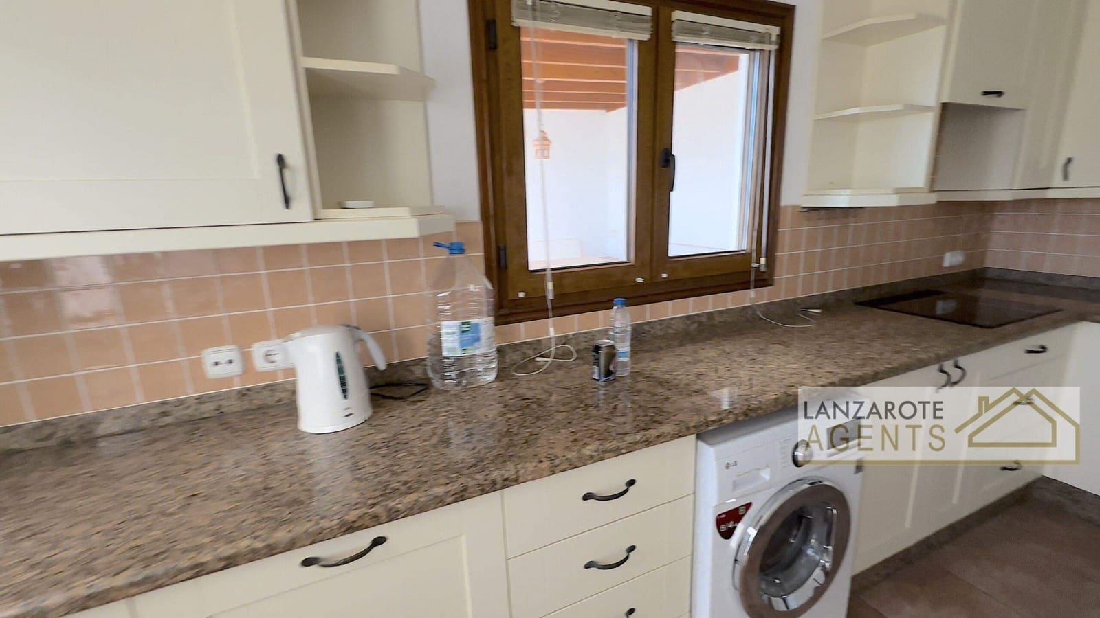 3 soveværelse Villa til salg i Playa Blanca - € 420.000 (Ref: 9432589)