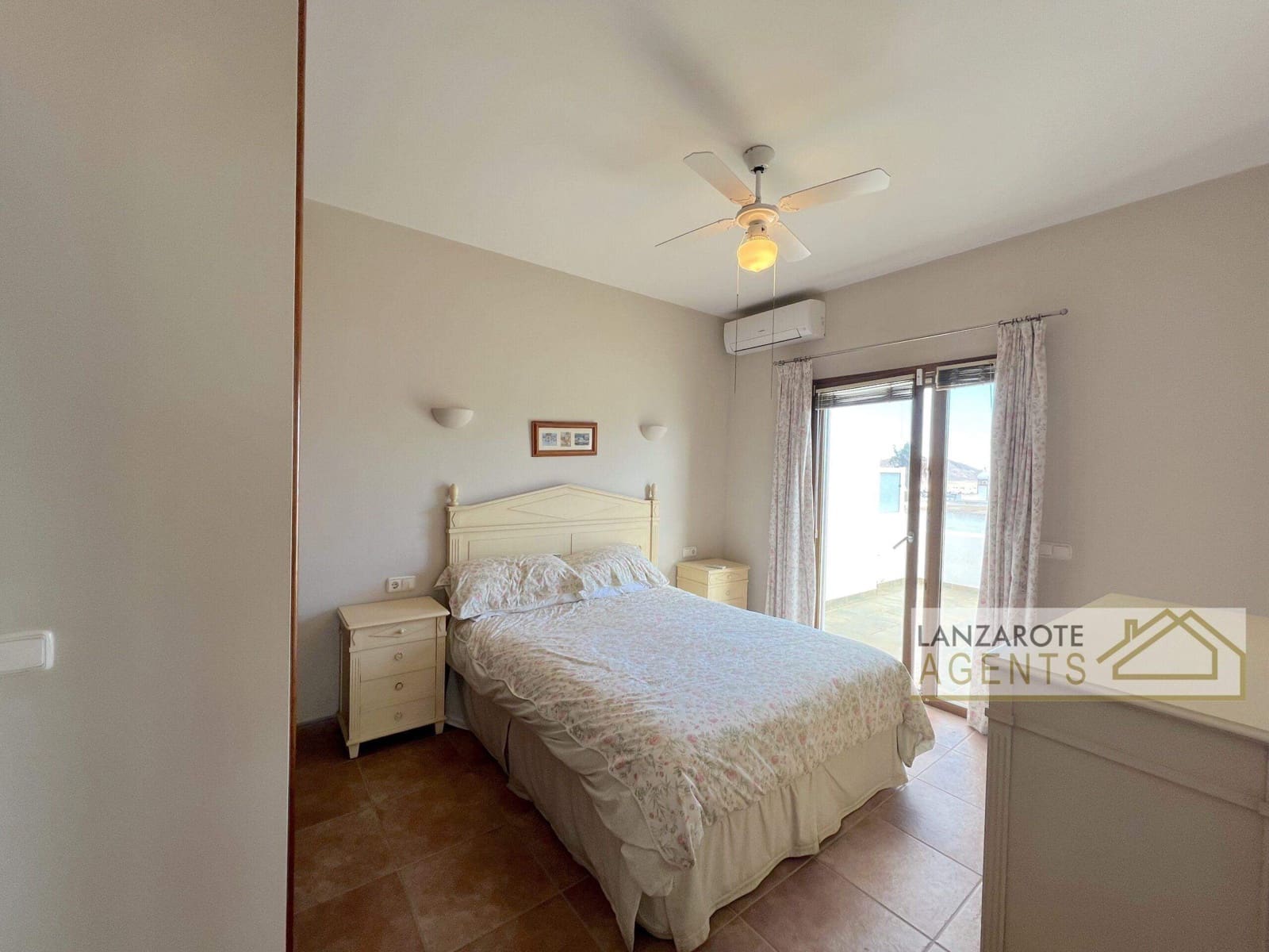 3 soveværelse Villa til salg i Playa Blanca - € 420.000 (Ref: 9432589)