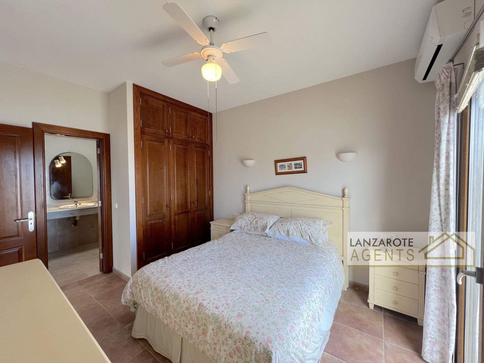 3 soveværelse Villa til salg i Playa Blanca - € 420.000 (Ref: 9432589)