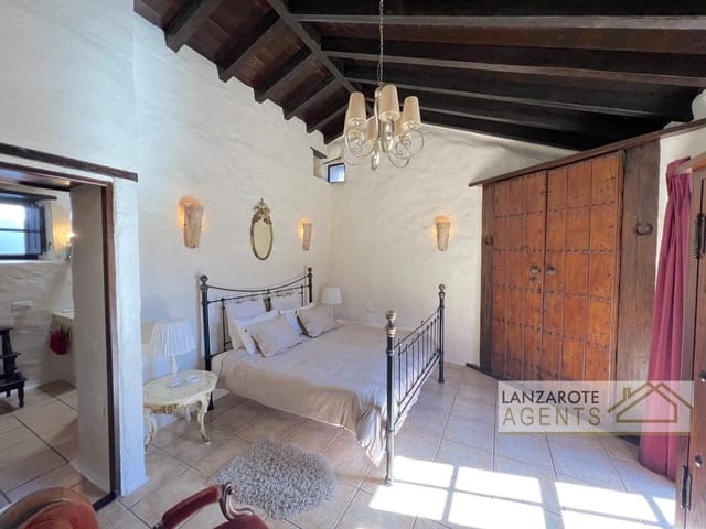 5 sypialnia Willa na sprzedaż w Teguise - 895 000 € (Ref: 9451407)