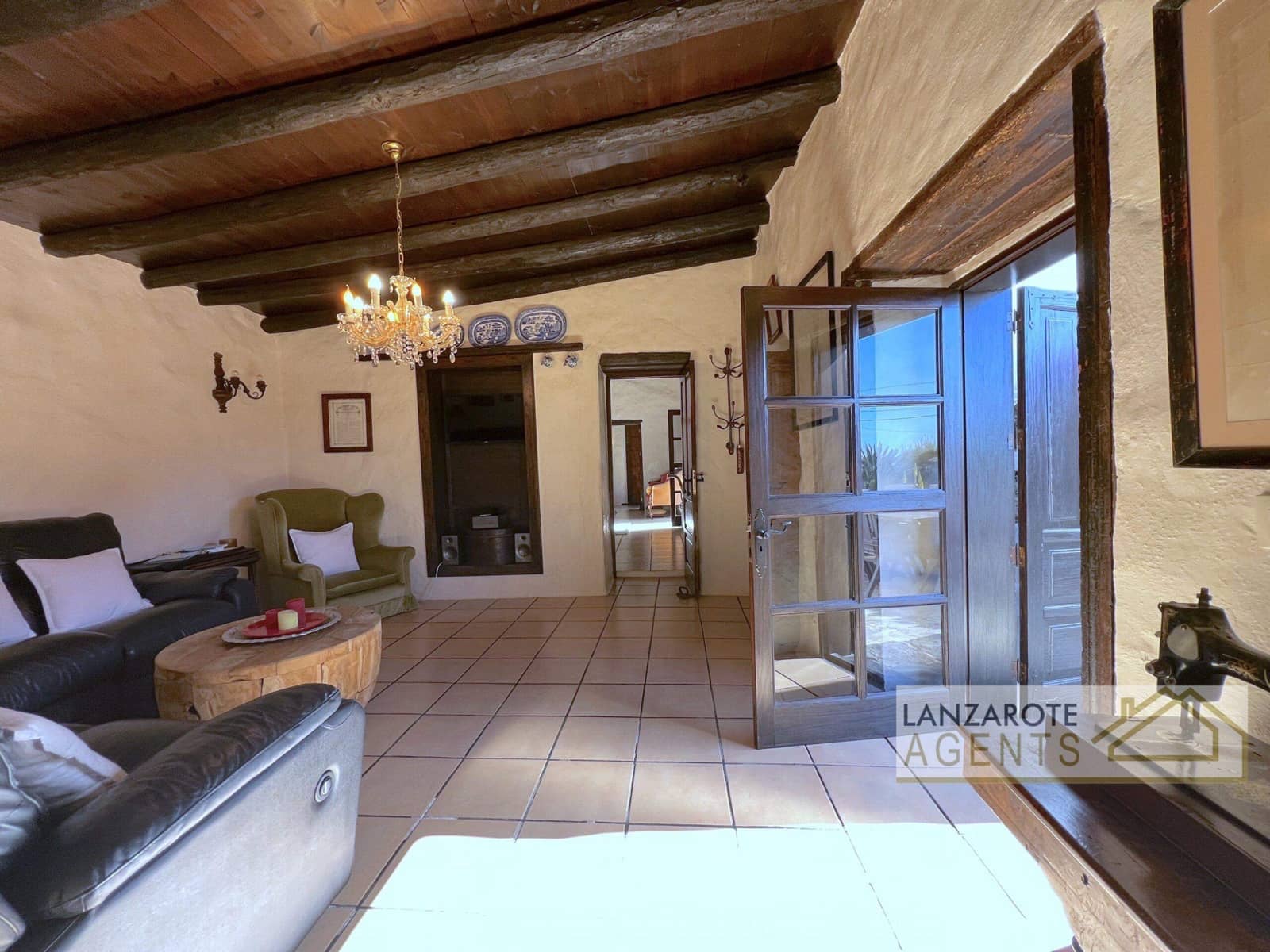 5 slaapkamer Villa te koop in Teguise met zwembad - € 895.000 (Ref: 9451407)