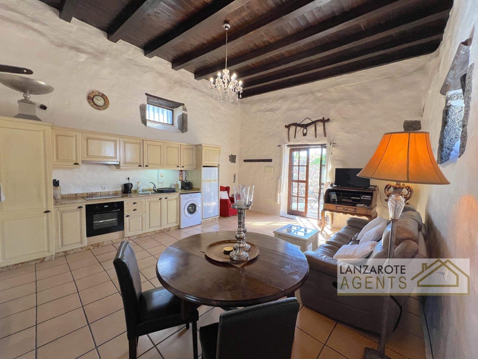 5 slaapkamer Villa te koop in Teguise met zwembad - € 895.000 (Ref: 9451407)