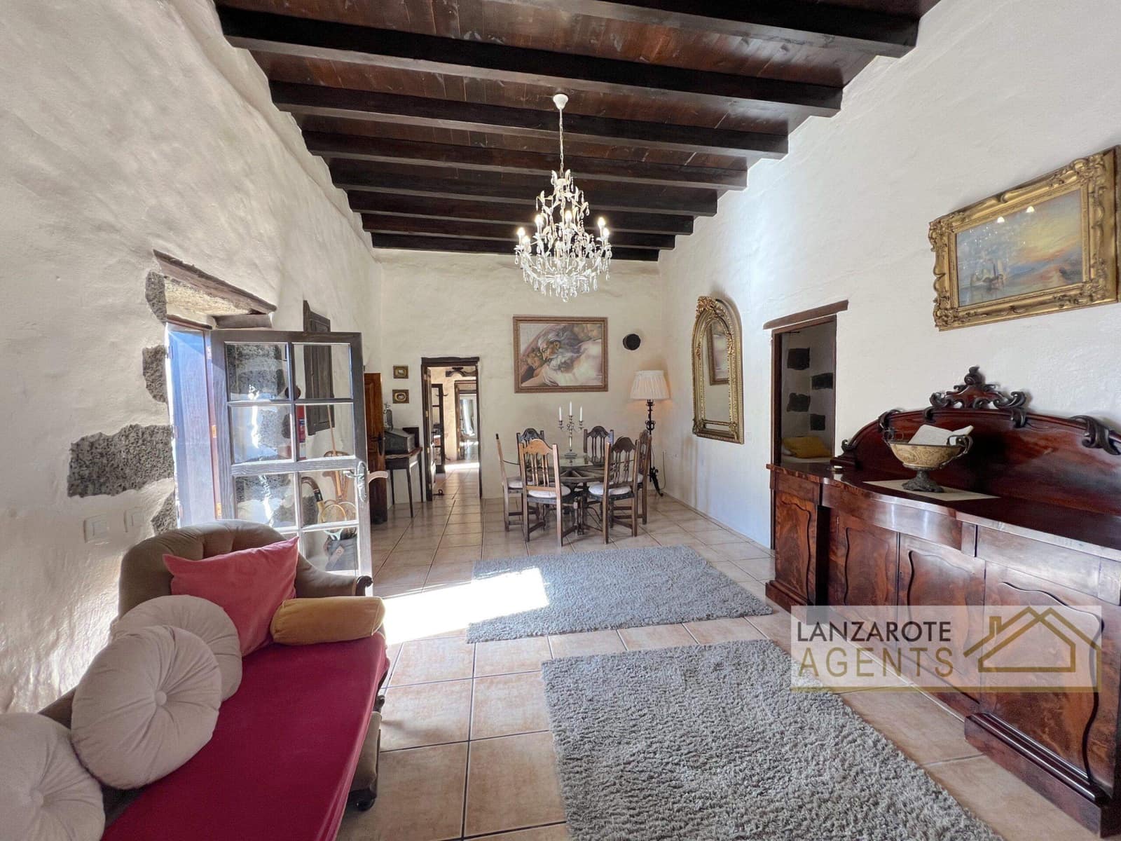 5 slaapkamer Villa te koop in Teguise met zwembad - € 895.000 (Ref: 9451407)