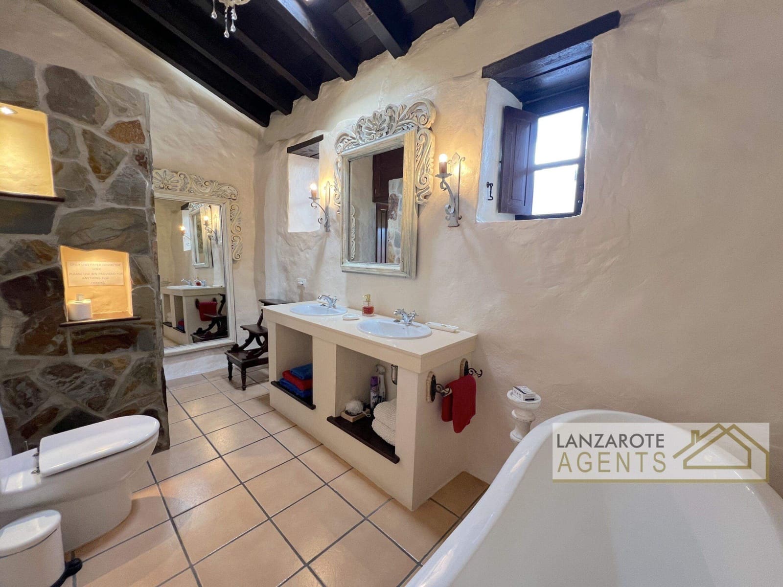 5 slaapkamer Villa te koop in Teguise met zwembad - € 895.000 (Ref: 9451407)