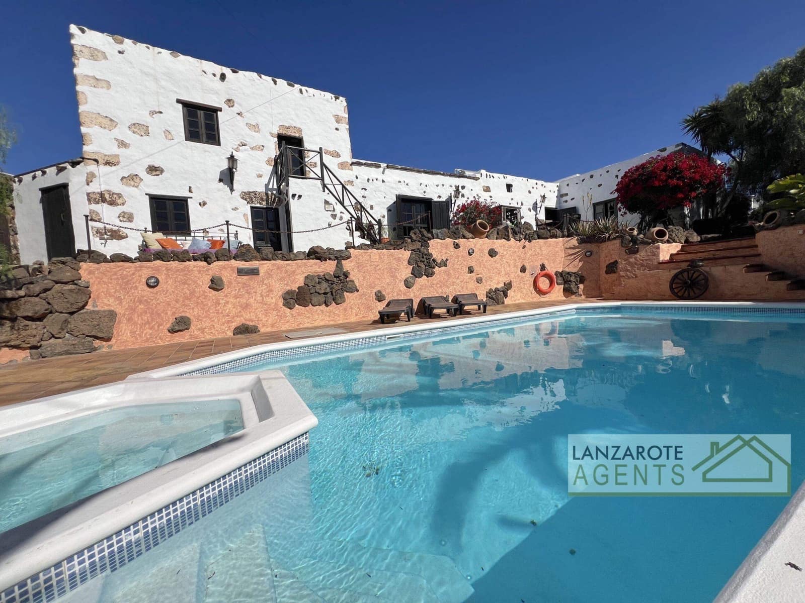 5 slaapkamer Villa te koop in Teguise met zwembad - € 895.000 (Ref: 9451407)