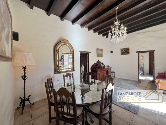 5 camera da letto Villa in vendita in Teguise con piscina - 895.000 € (Rif: 9451407)