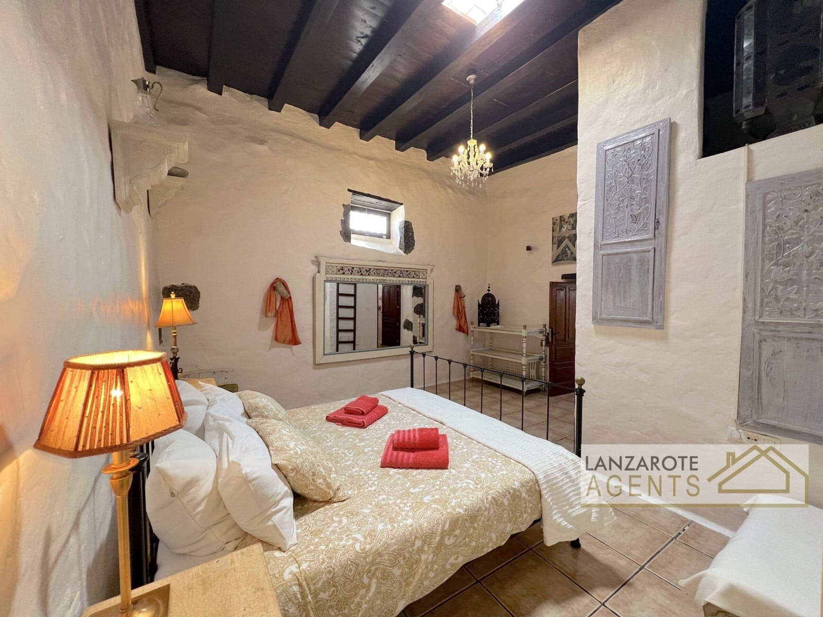 5 slaapkamer Villa te koop in Teguise met zwembad - € 895.000 (Ref: 9451407)