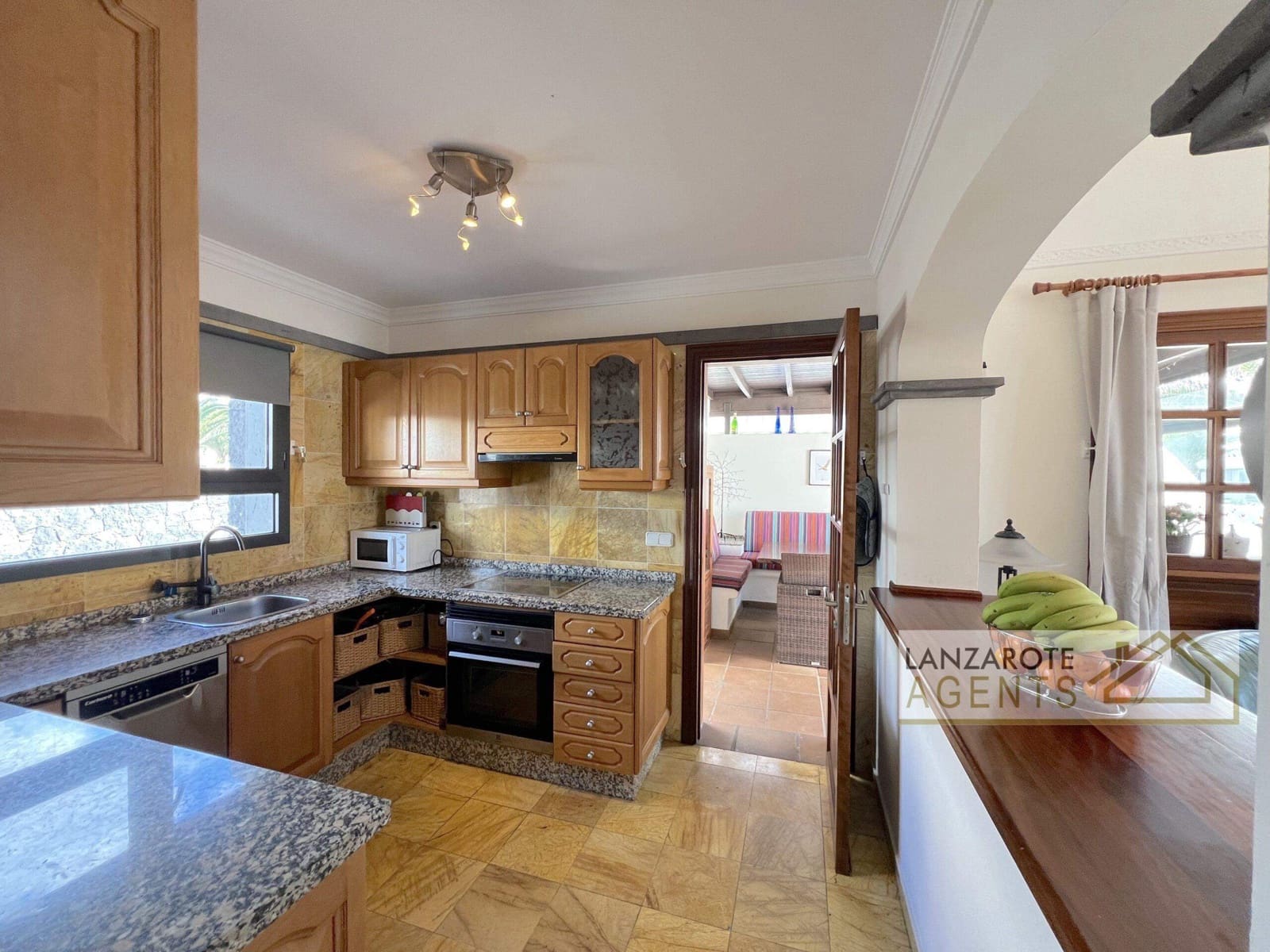 2 sovrum Villa till salu i Playa Blanca - 485 000 € (Ref: 9511184)