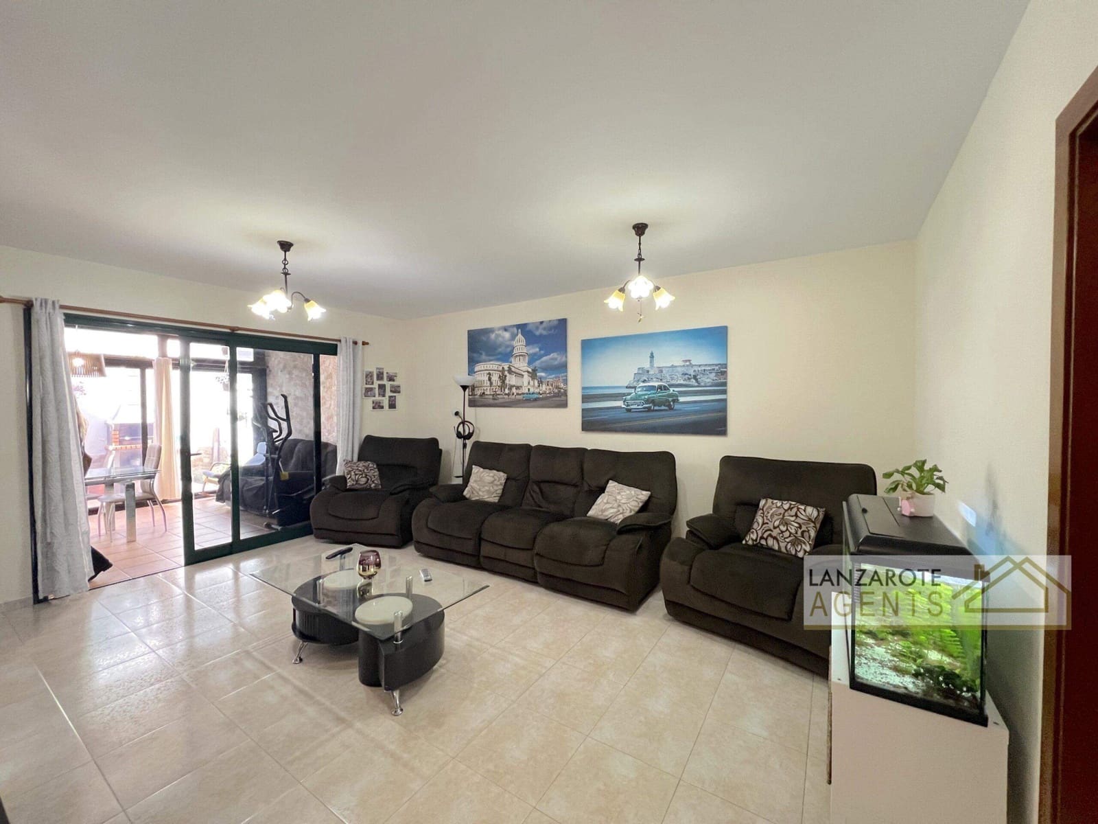 3 sovrum Radhus till salu i Playa Blanca med garage - 270 000 € (Ref: 9511185)