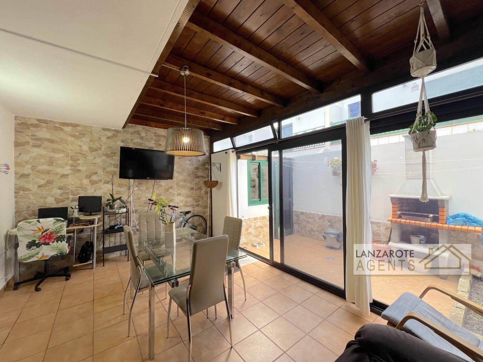 3 sovrum Radhus till salu i Playa Blanca med garage - 270 000 € (Ref: 9511185)