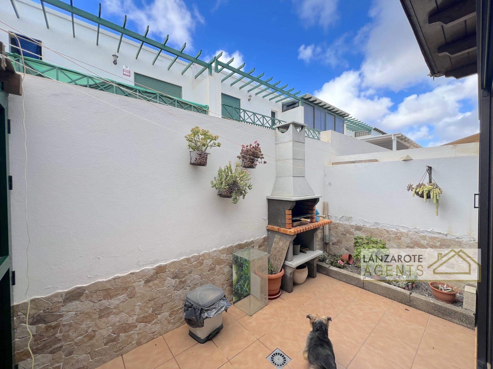 3 sovrum Radhus till salu i Playa Blanca med garage - 270 000 € (Ref: 9511185)