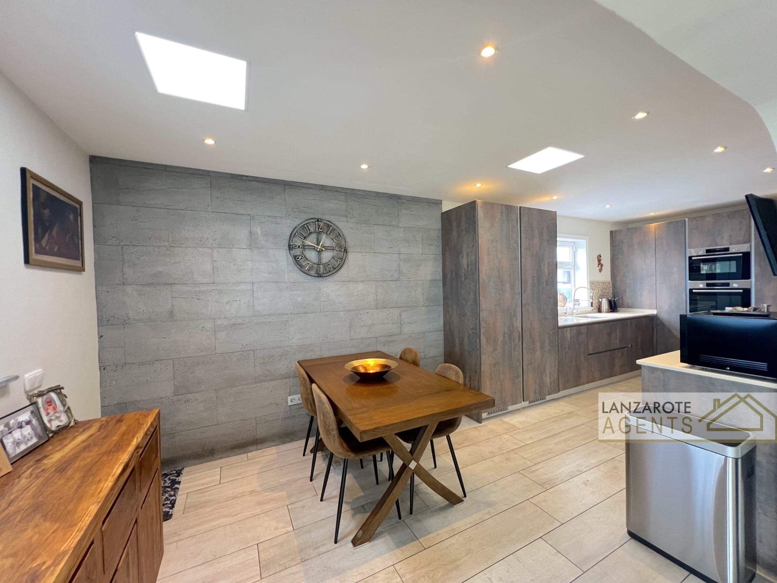 4 sypialnia Willa na sprzedaż w Playa Blanca - 499 000 € (Ref: 9511186)