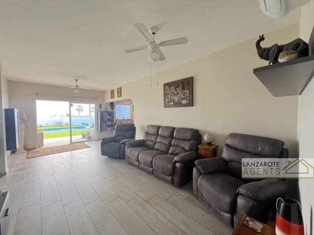 4 sypialnia Willa na sprzedaż w Playa Blanca, Yaiza - 499 000 € (Ref: 9511186)