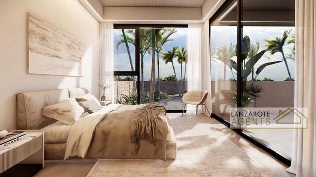 4 soveværelse Villa til salg i Costa Teguise, Teguise med garage - € 825.000 (Ref: 9588478)