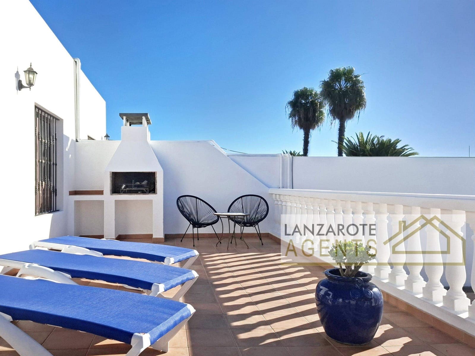 3 makuuhuone Huvila myytävänä paikassa Playa Blanca - 445 000 € (Ref: 9588479)