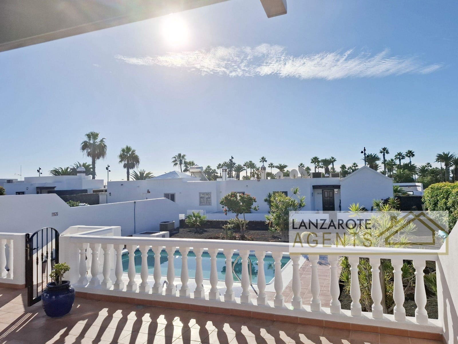 3 makuuhuone Huvila myytävänä paikassa Playa Blanca - 445 000 € (Ref: 9588479)