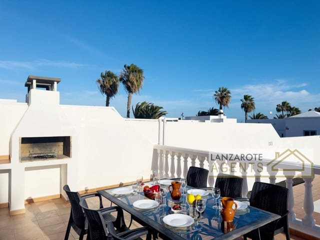 3 quarto Moradia para venda em Playa Blanca, Yaiza com piscina - 460 000 € (Ref: 9588479)