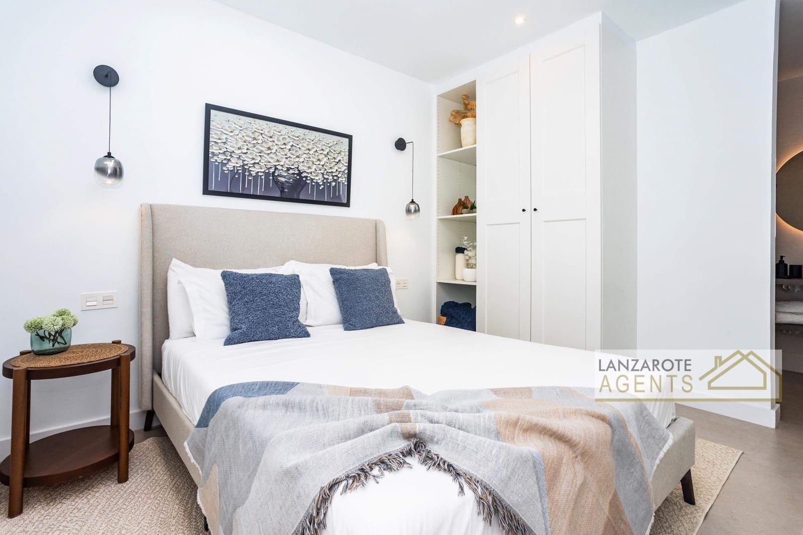 4 makuuhuone Huvila myytävänä paikassa Playa Blanca - 250 000 € (Ref: 9600009)