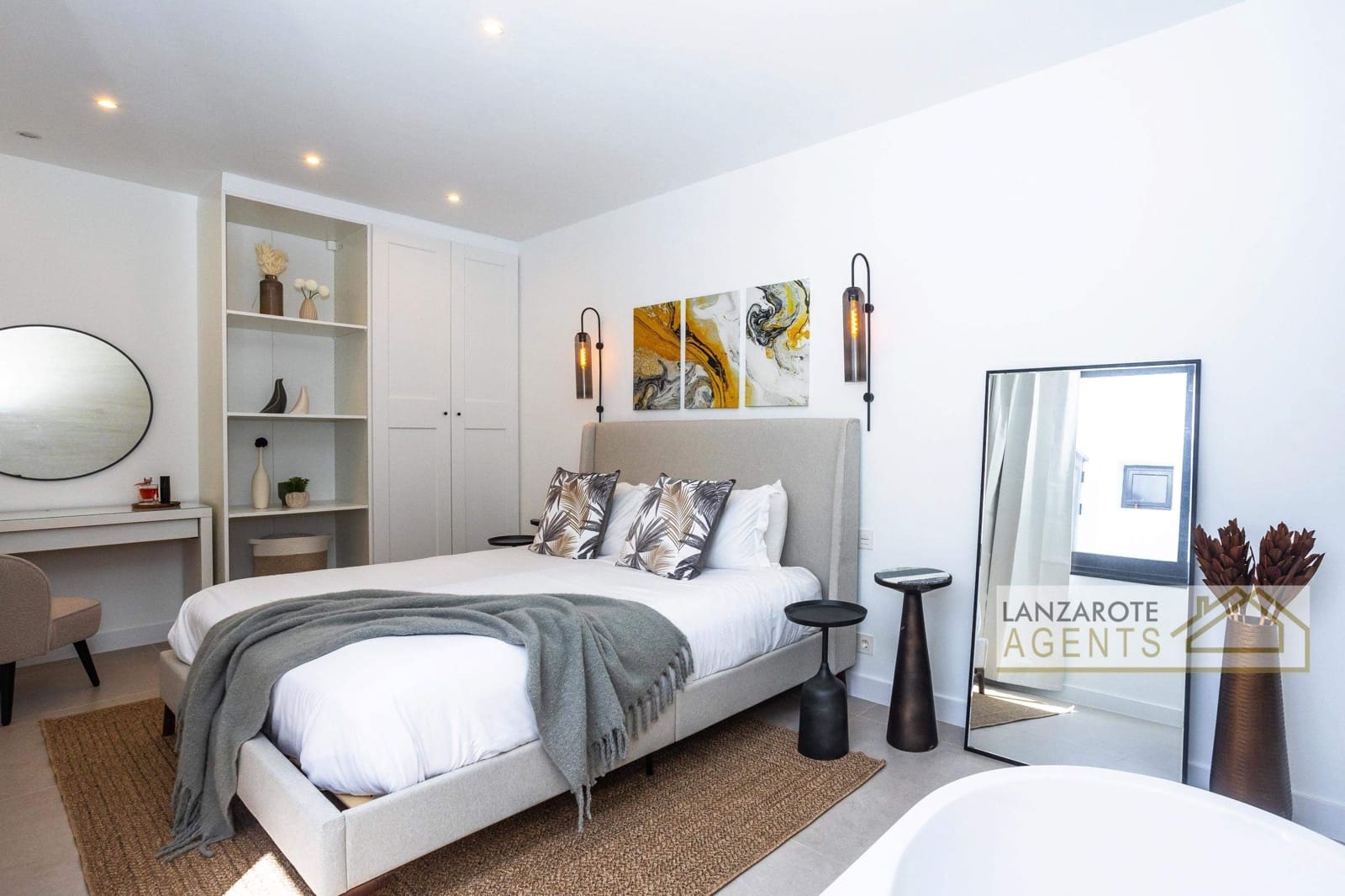 4 makuuhuone Huvila myytävänä paikassa Playa Blanca - 250 000 € (Ref: 9600009)