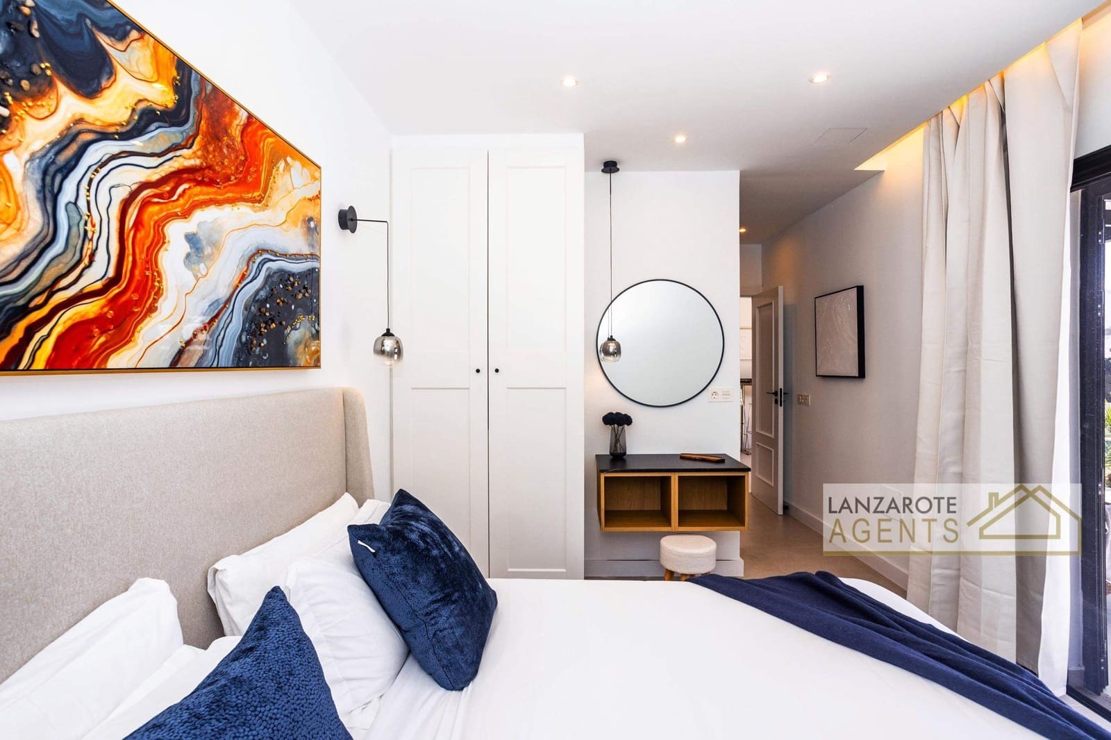 4 makuuhuone Huvila myytävänä paikassa Playa Blanca - 250 000 € (Ref: 9600009)