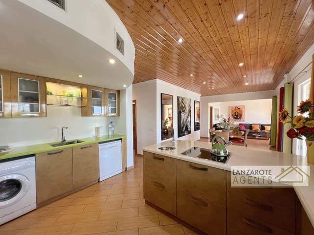 4 chambre Villa/Maison à vendre à Playa Blanca, Yaiza - 545 000 € (Ref: 9610211)