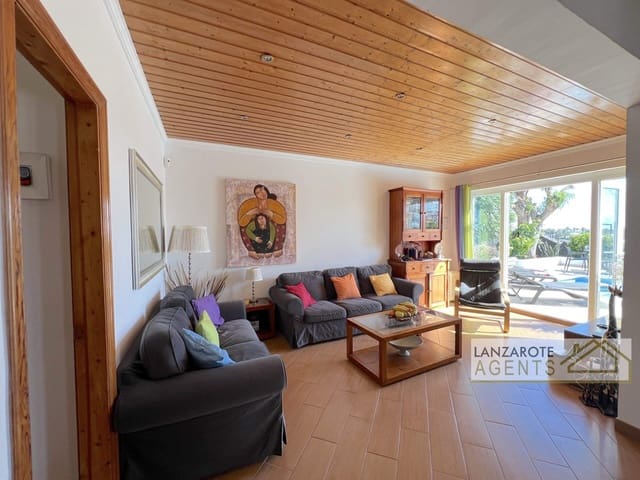 4 chambre Villa/Maison à vendre à Playa Blanca, Yaiza - 545 000 € (Ref: 9610211)