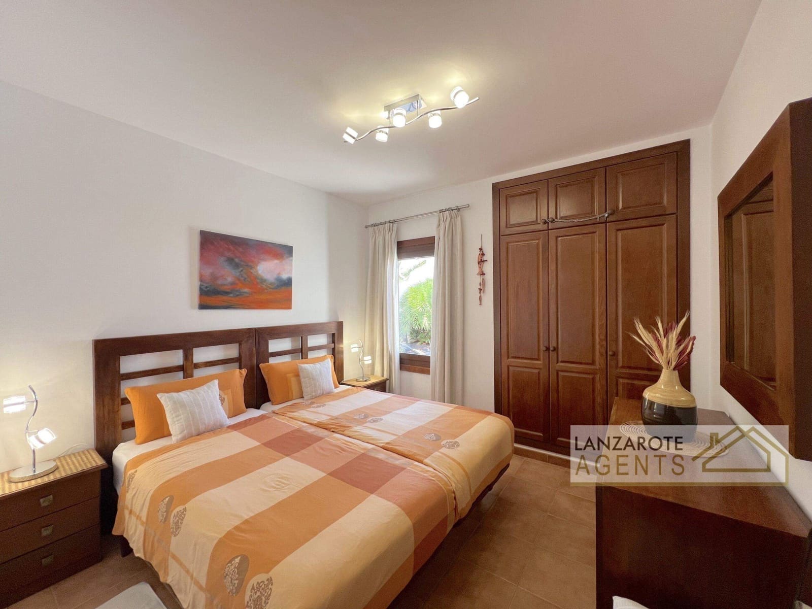 3 soveværelse Villa til salg i Playa Blanca - € 475.000 (Ref: 9610212)