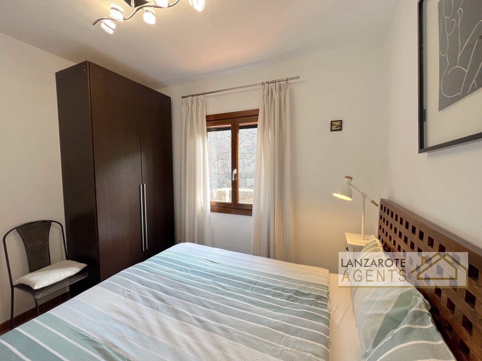 3 bedroom Villa for sale in Playa Blanca with pool - € 450,000 (Ref: 9610212)