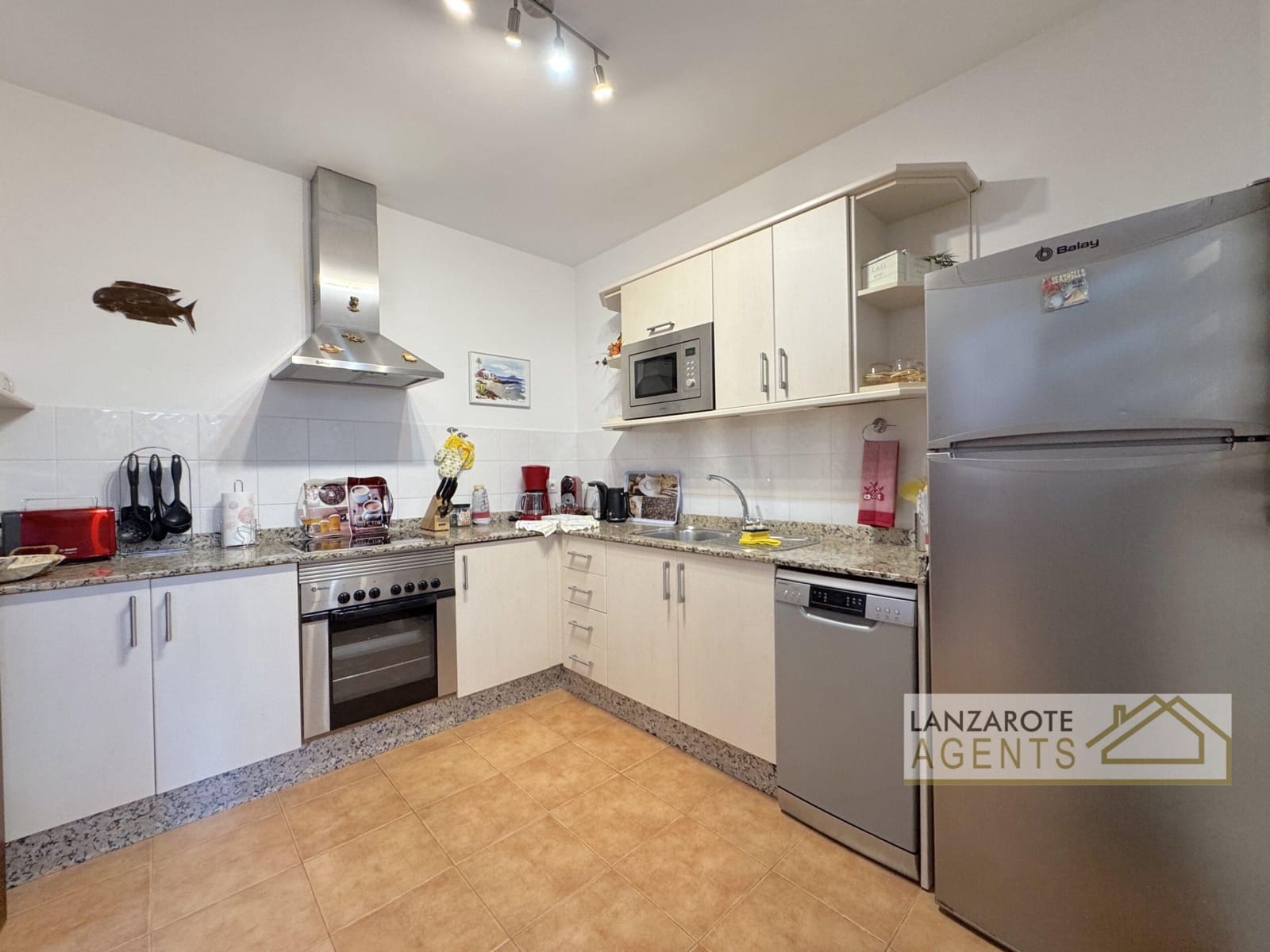 3 sovrum Villa till salu i Playa Blanca - 535 000 € (Ref: 9652395)