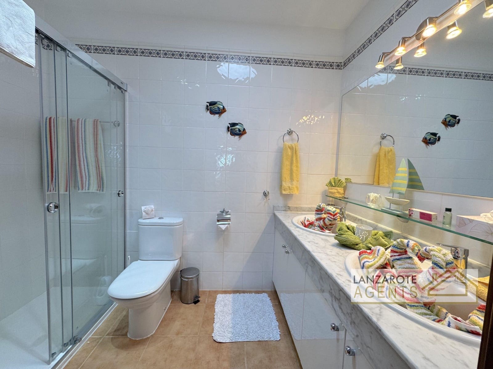 3 soveværelse Villa til salg i Playa Blanca med swimmingpool - € 499.000 (Ref: 9652395)