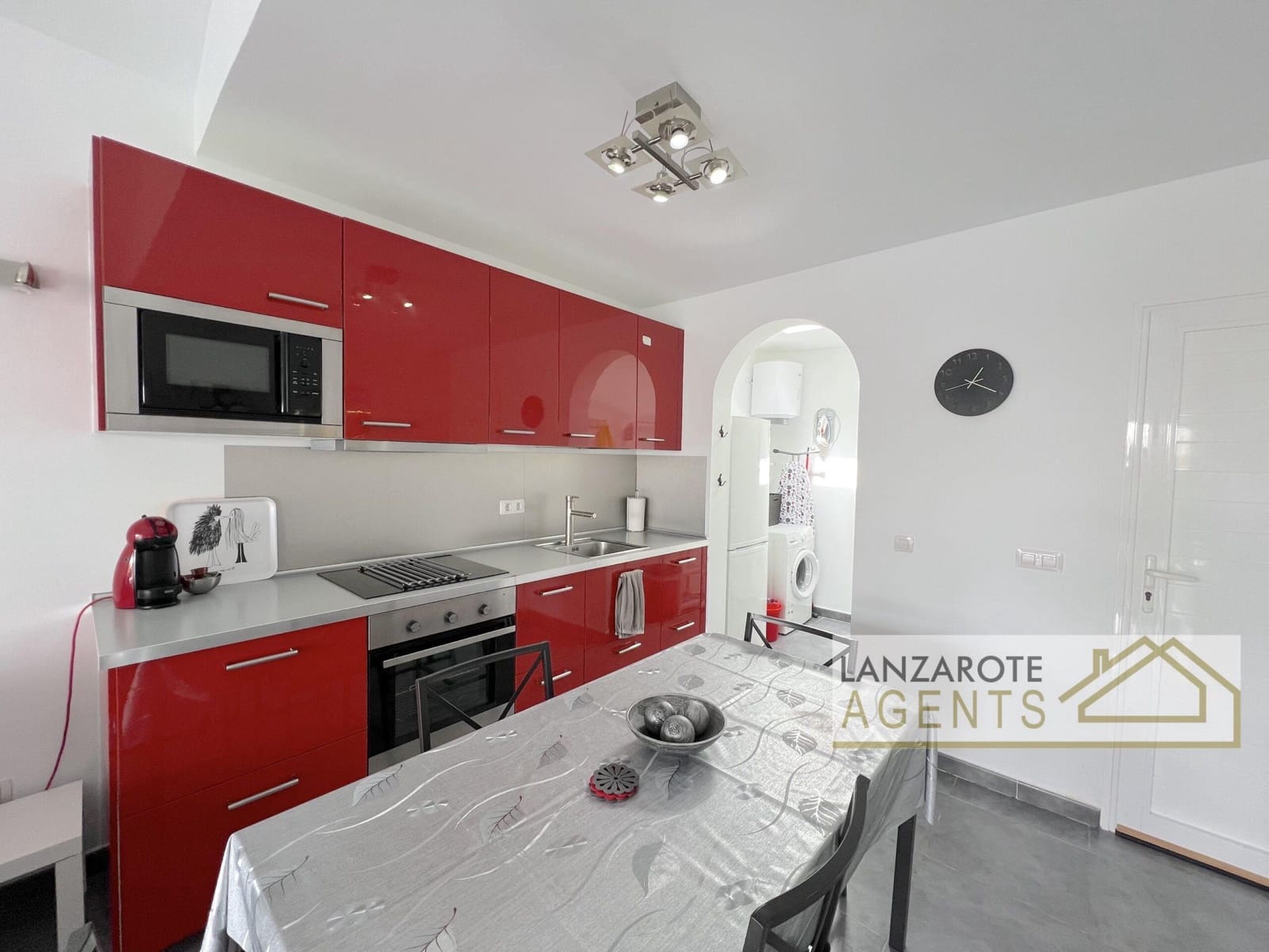 2 bedroom Bungalow for sale in Playa Blanca with pool - € 220,000 (Ref: 9656493)