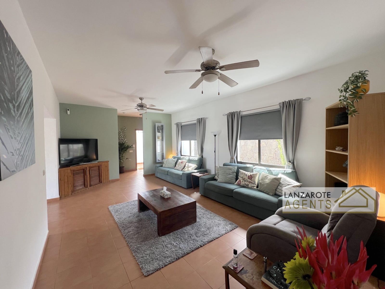 3 sypialnia Willa na sprzedaż w Playa Blanca z garażem - 544 995 € (Ref: 9691448)