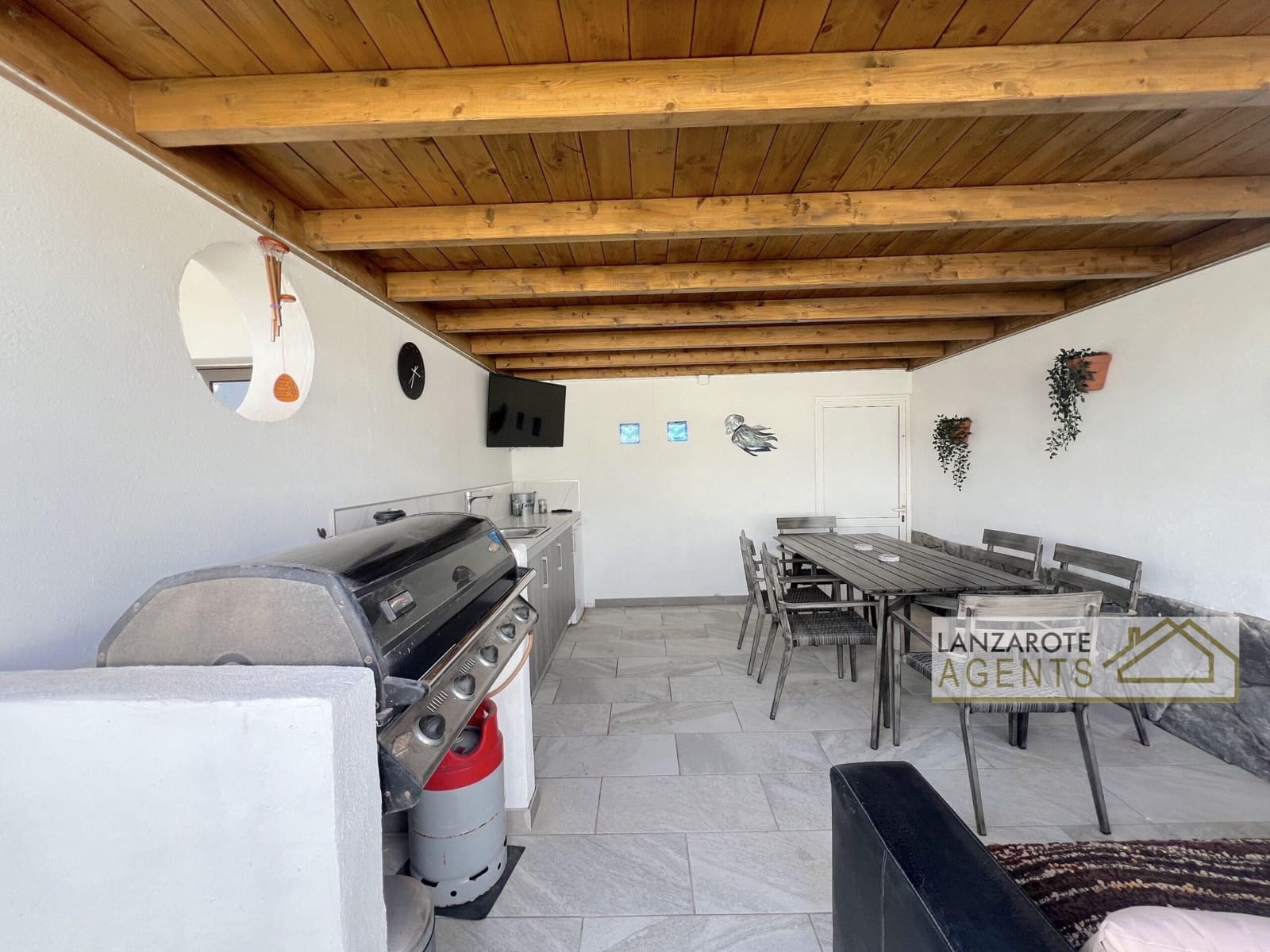 3 sypialnia Willa na sprzedaż w Playa Blanca z garażem - 544 995 € (Ref: 9691448)