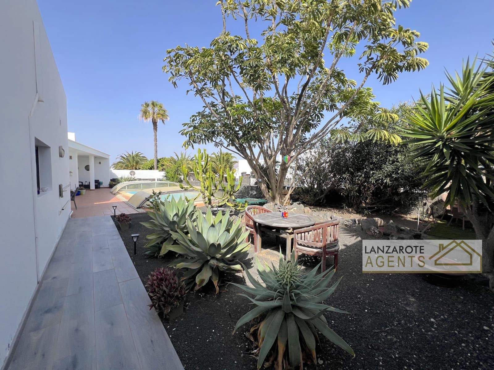 3 sypialnia Willa na sprzedaż w Playa Blanca z garażem - 544 995 € (Ref: 9691448)