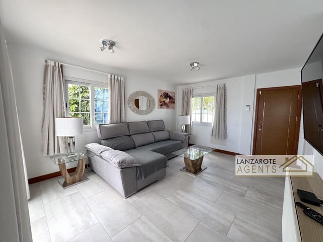 2 sovrum Villa till salu i Playa Blanca, Yaiza - 475 000 € (Ref: 9720320)