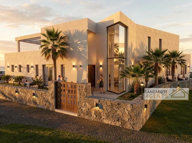 4 Zimmer Villa zu verkaufen in Las Brenas, Yaiza mit Pool - 770.000 € (Ref: 9739270)