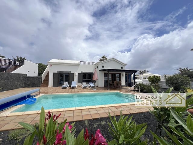 2 soverom Villa til salgs i Playa Blanca, Yaiza - € 498 000 (Ref: 9760099)